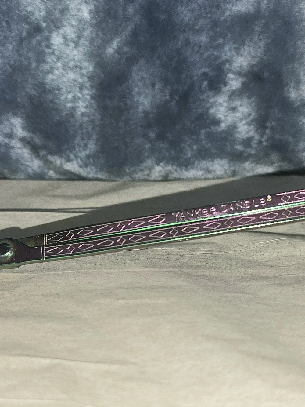 Yankee Candle Iridescent Candle Wick Trimmer - Purple Green